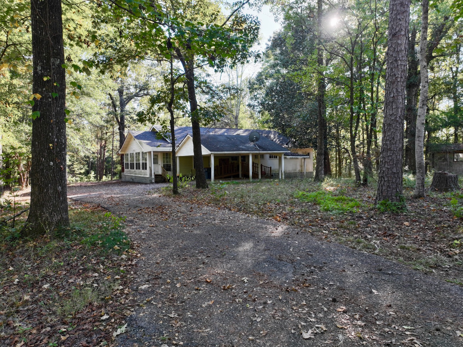 2056 Old Highway 5 S