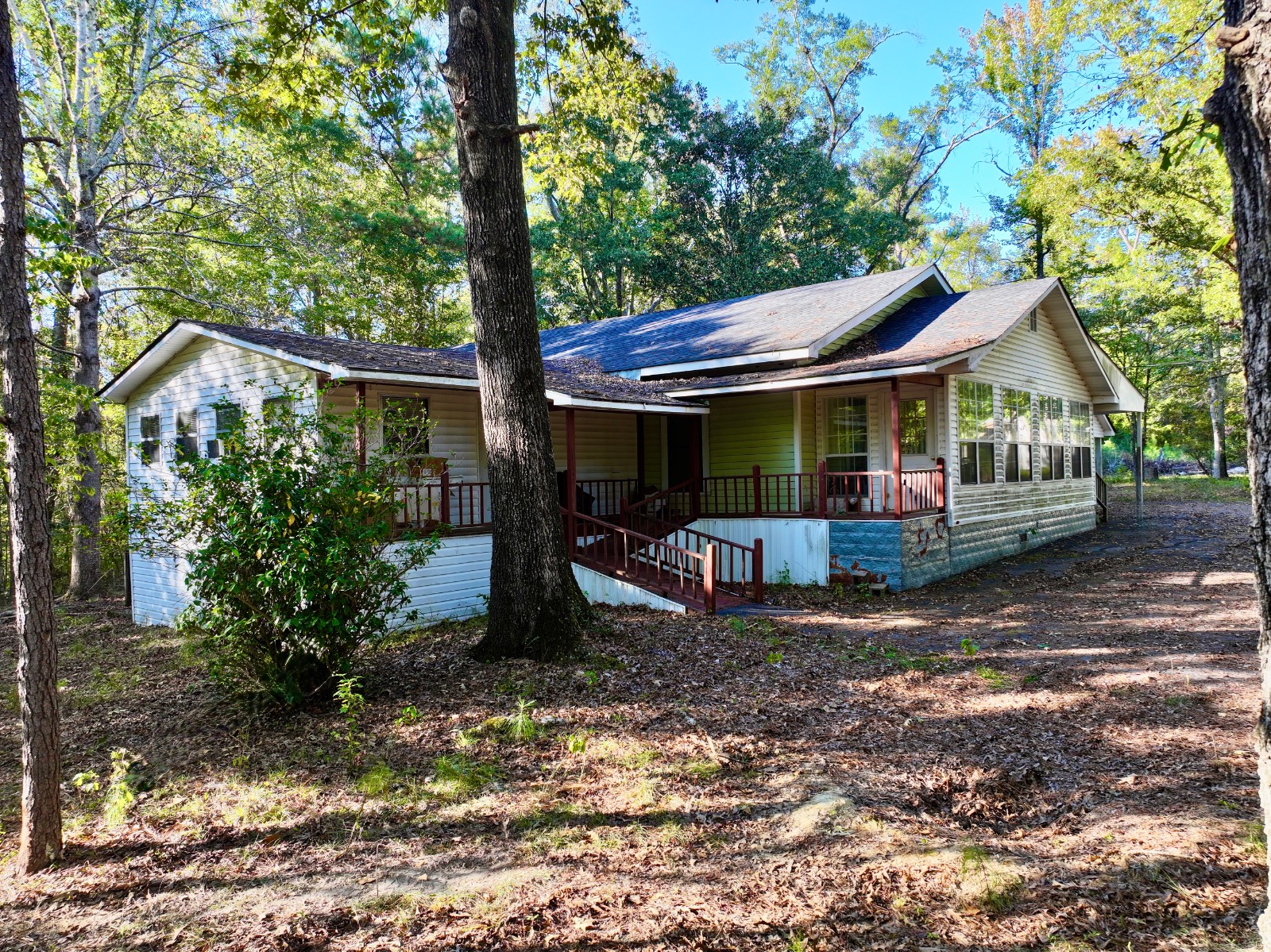 2056 Old Highway 5 S