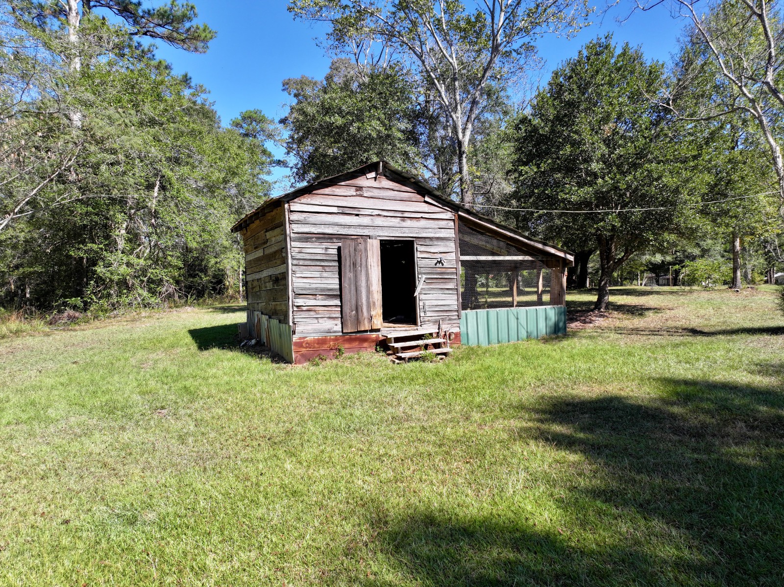 18739 Highway 69