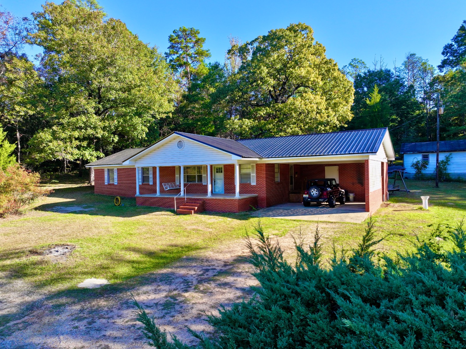 4441 gainestown road