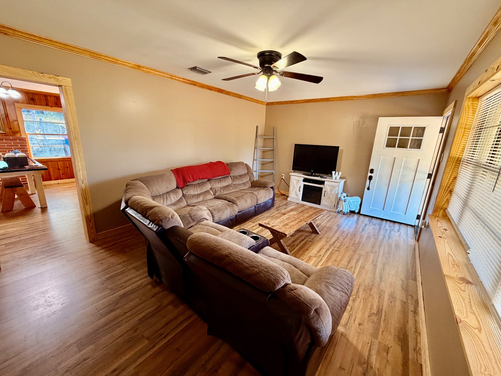 4441 gainestown road