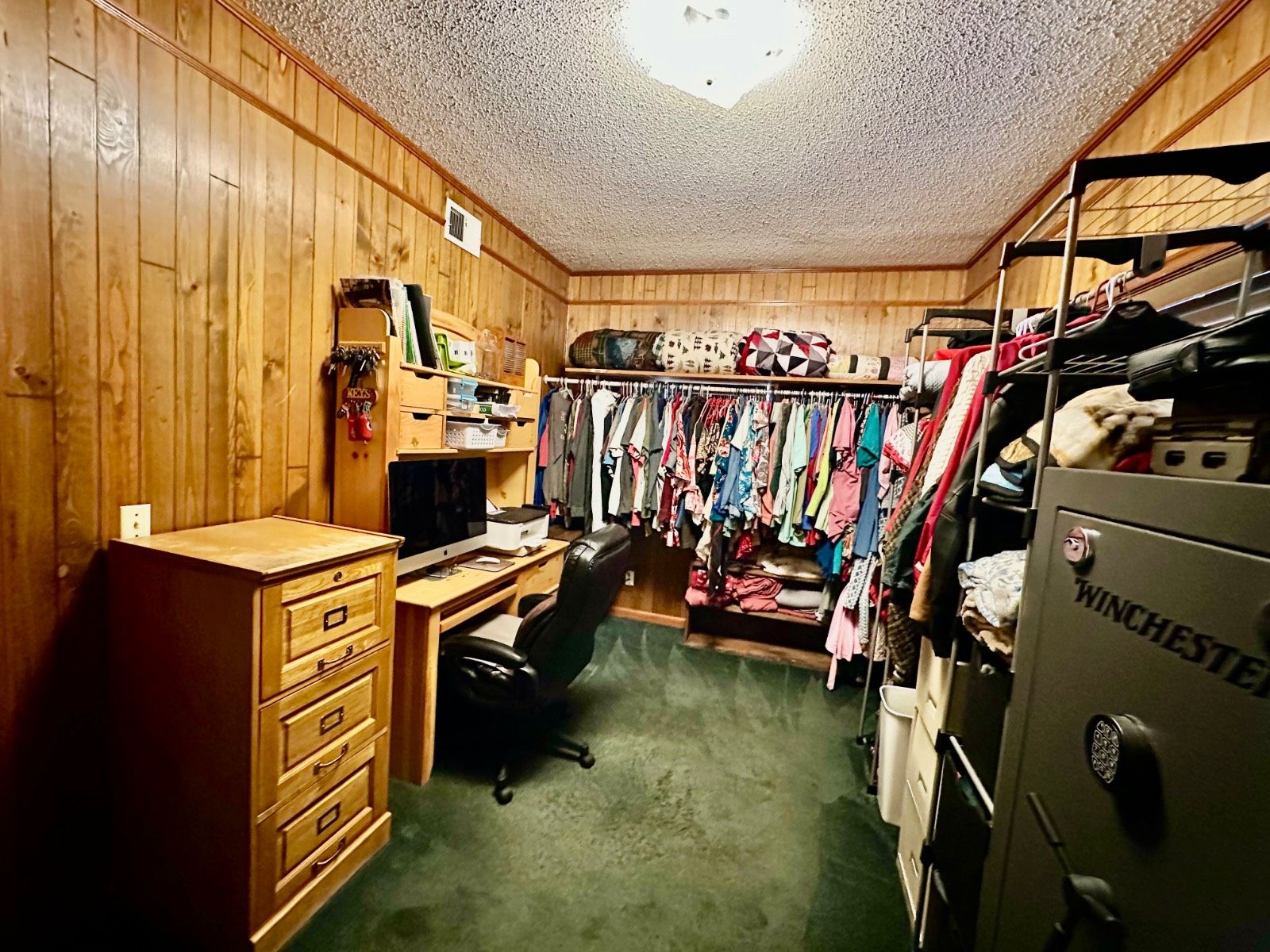 840 Windsorwood Drive