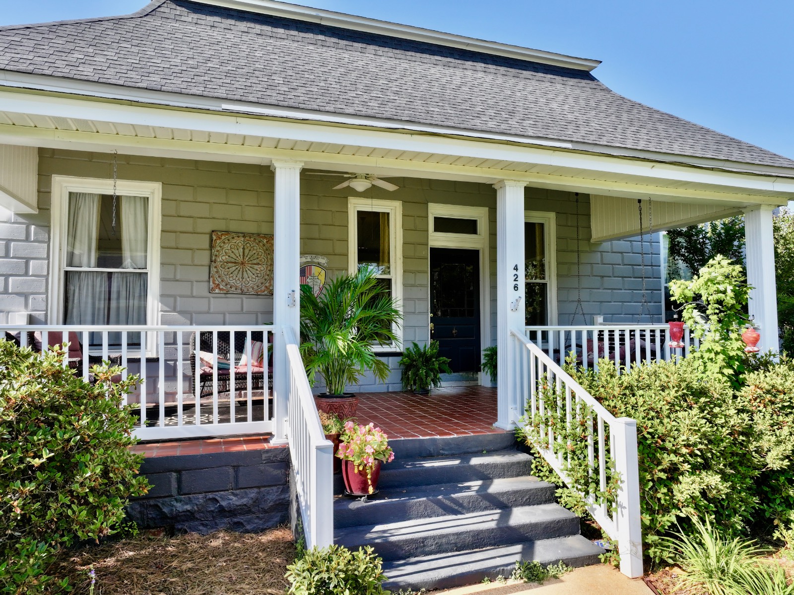 426 West Clinton Street