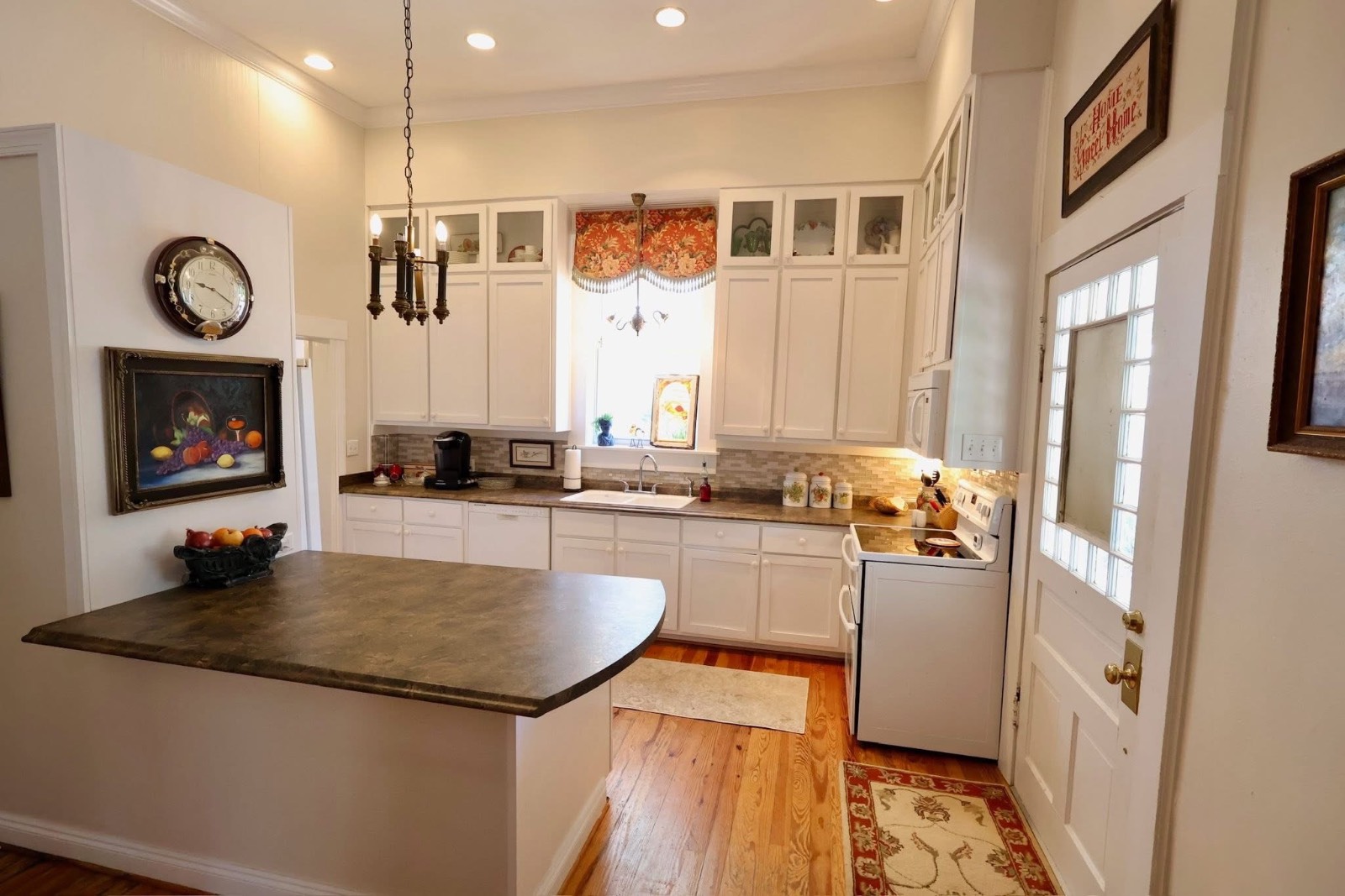 426 West Clinton Street