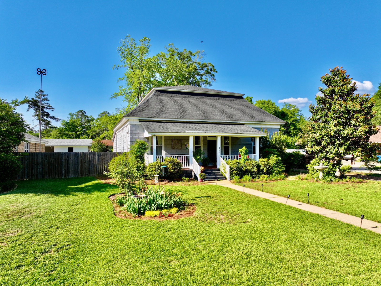 426 West Clinton Street