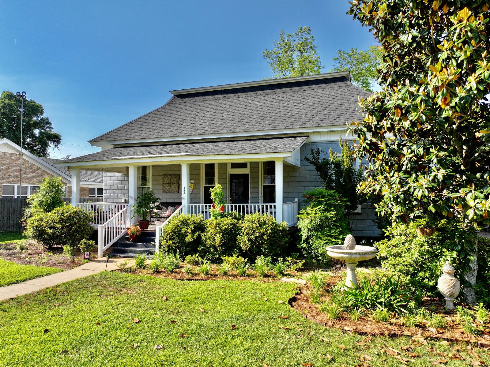 426 West Clinton Street