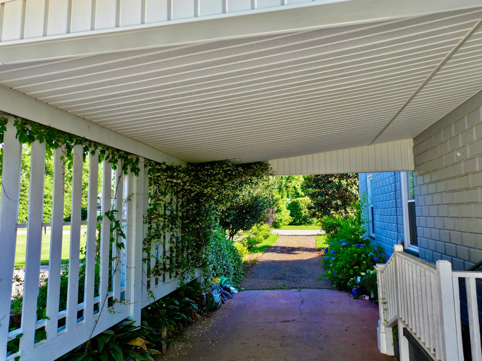 426 West Clinton Street