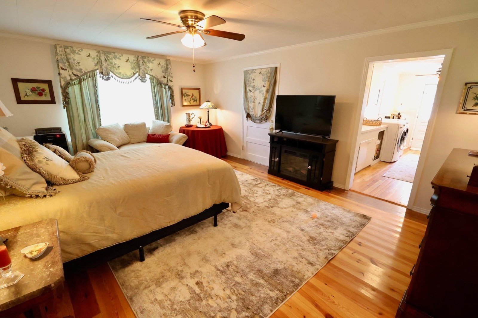 426 West Clinton Street