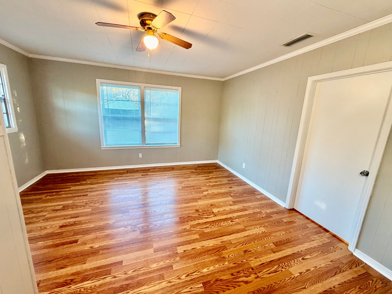 714 E Clinton Street