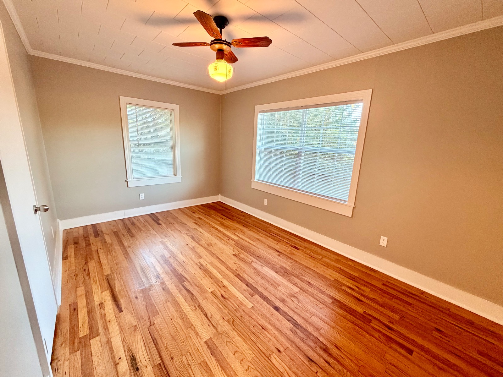 714 E Clinton Street