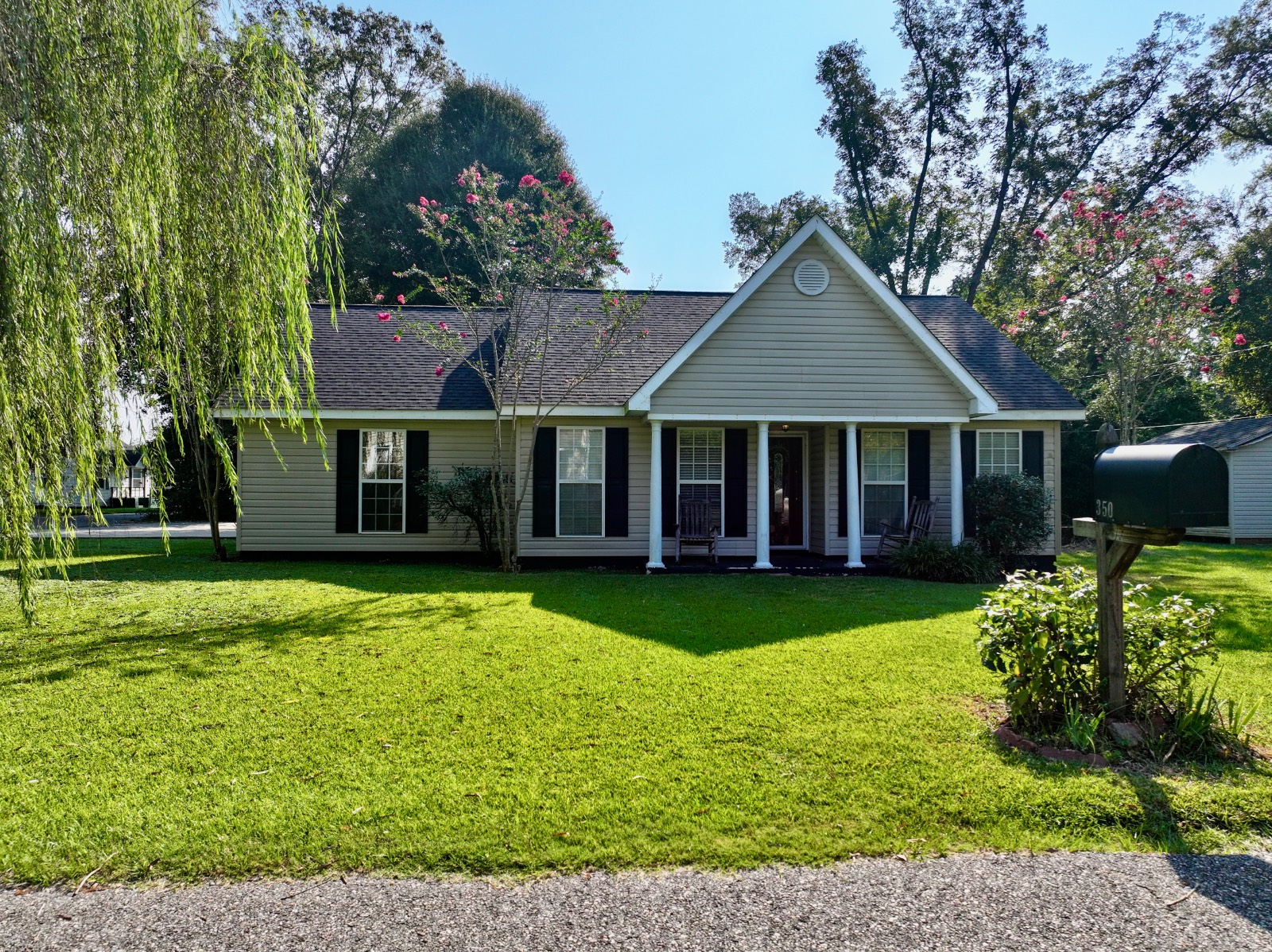 350 Cherry Ave