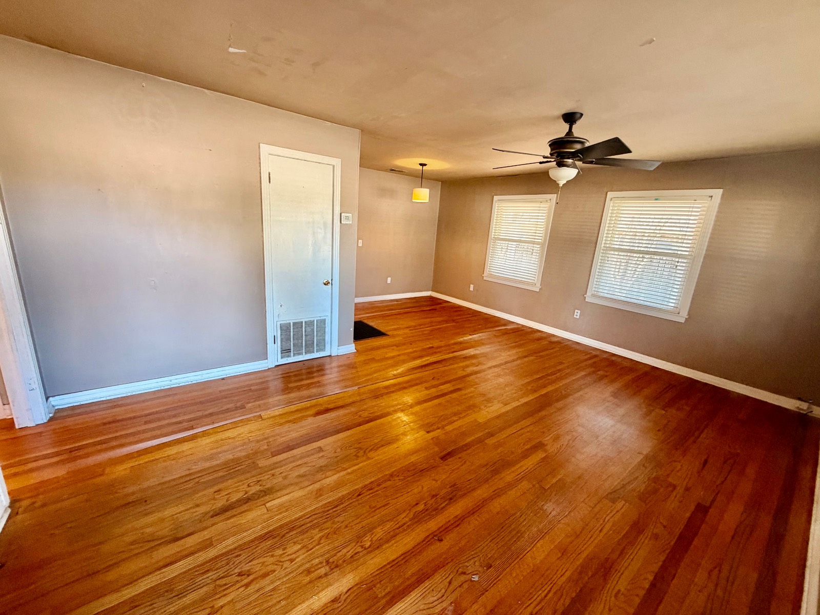 201 Fairview Circle