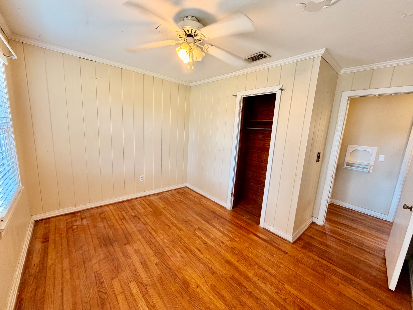 201 Fairview Circle