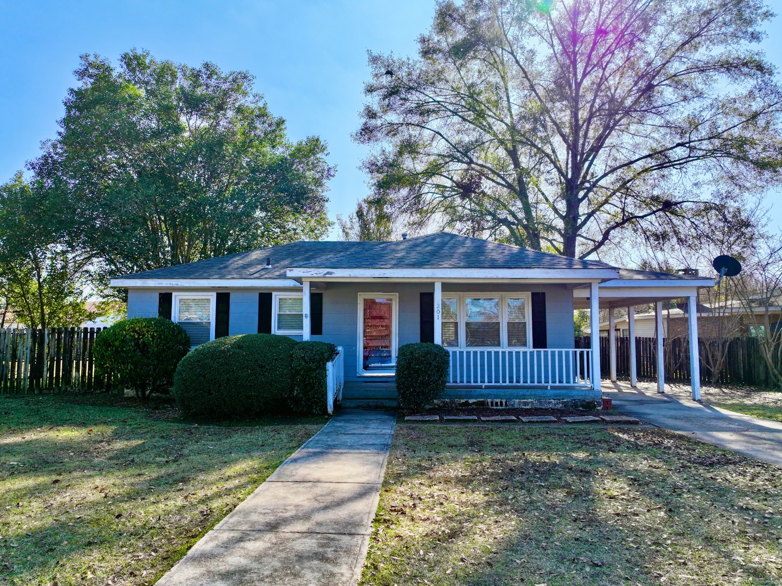 201 Fairview Circle