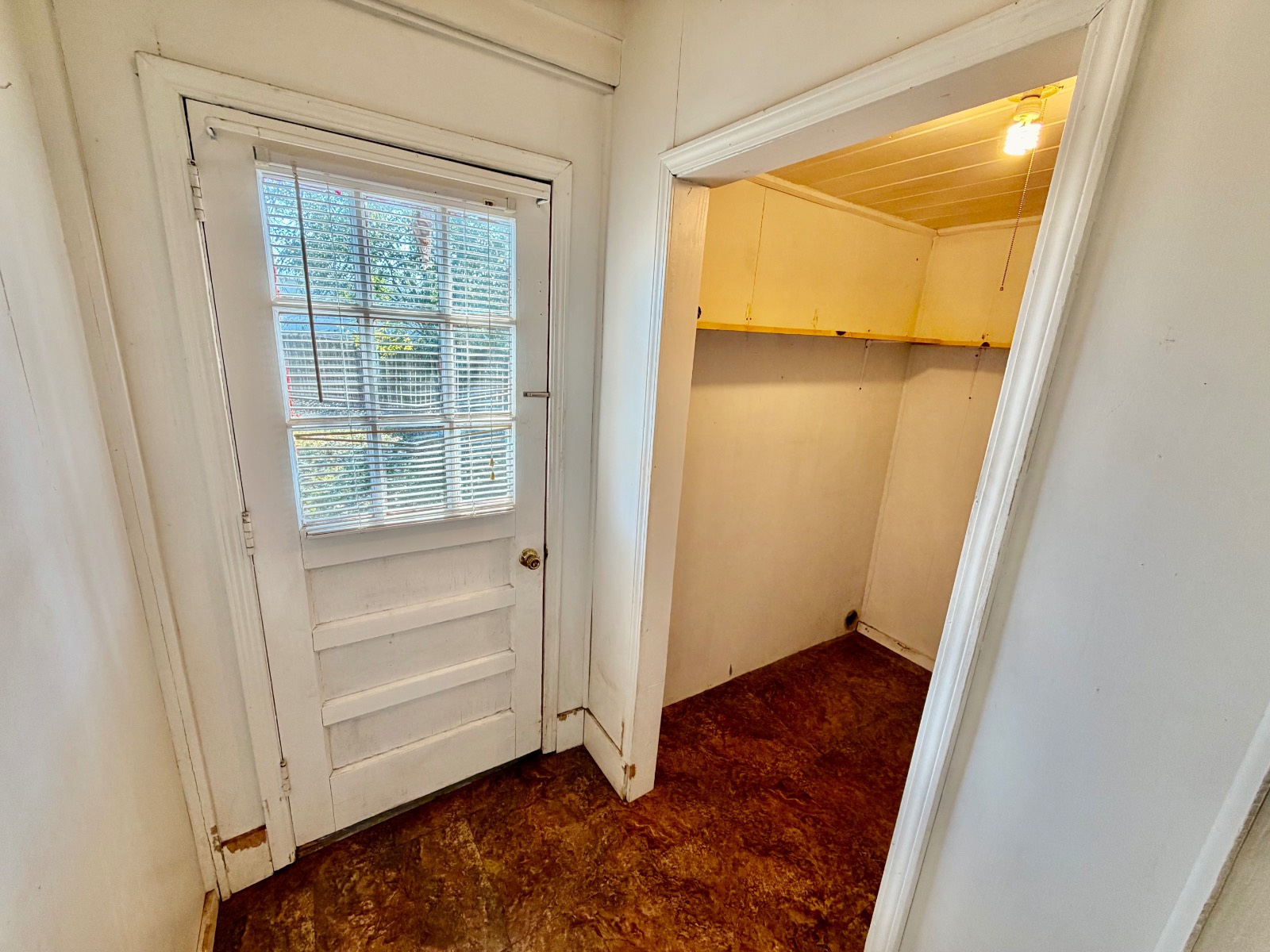201 Fairview Circle