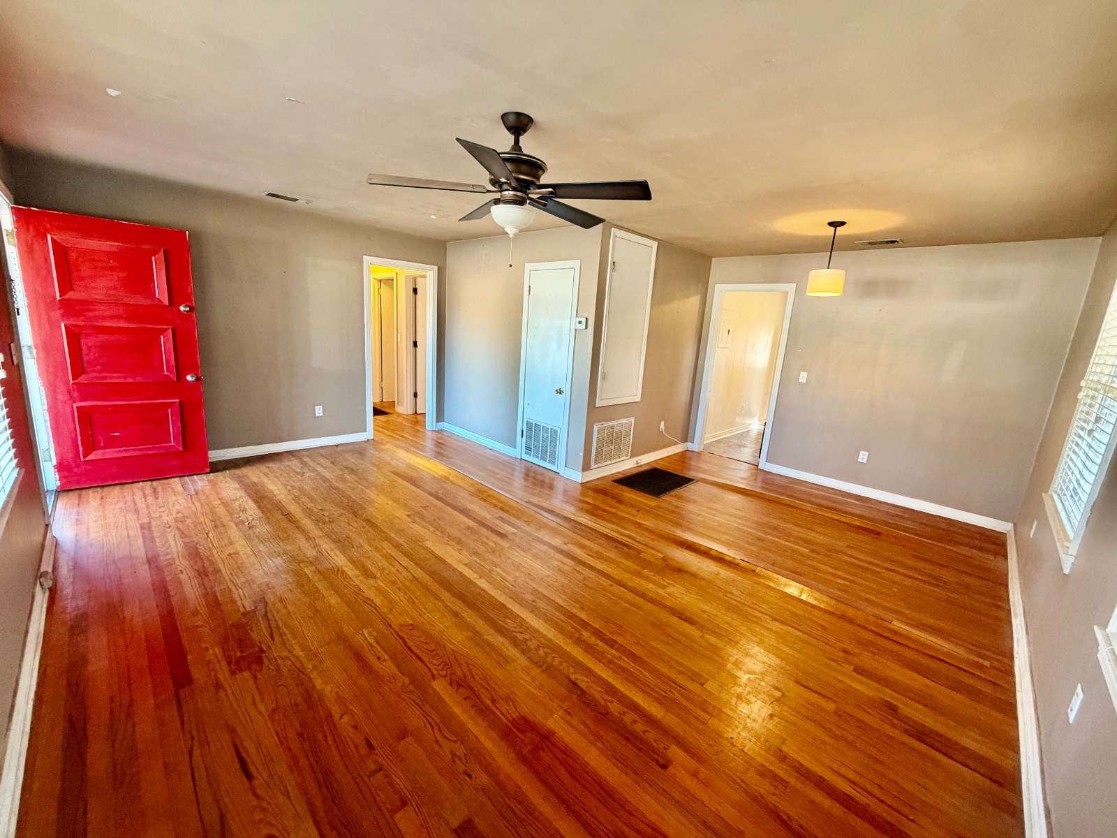 201 Fairview Circle