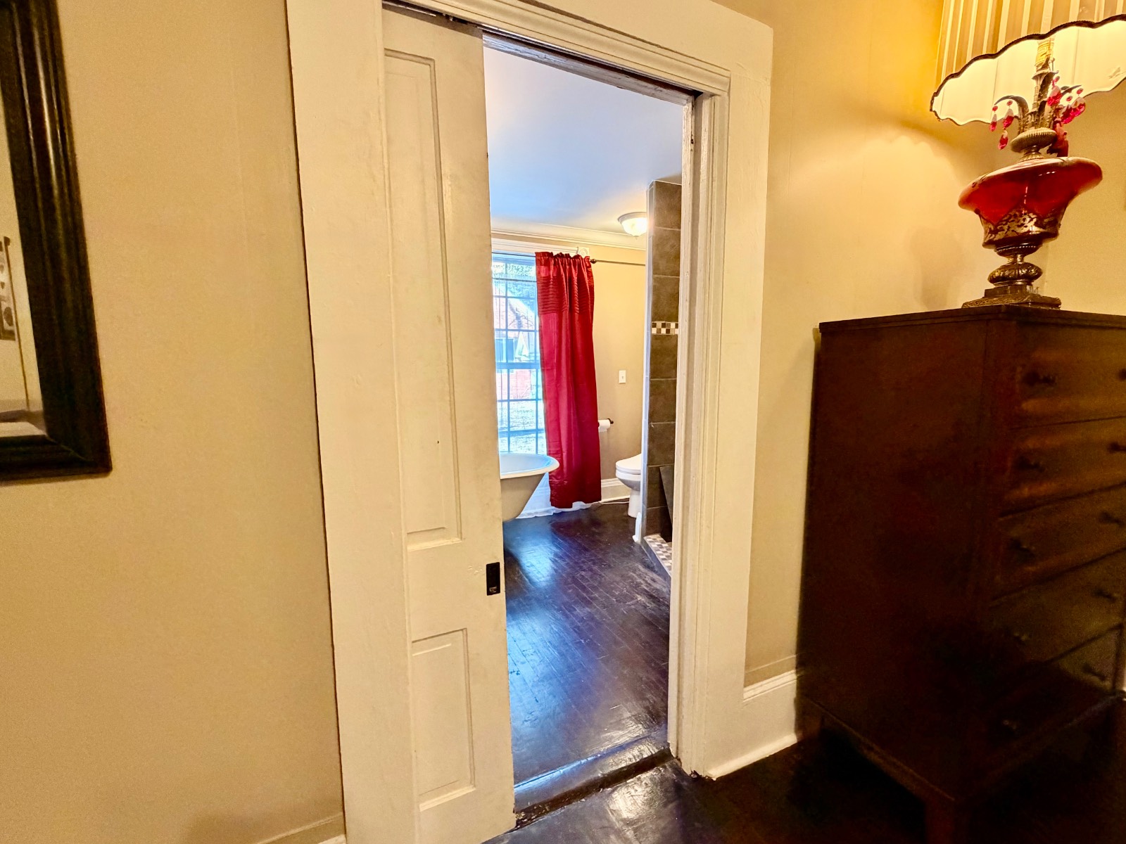 301 College Ave