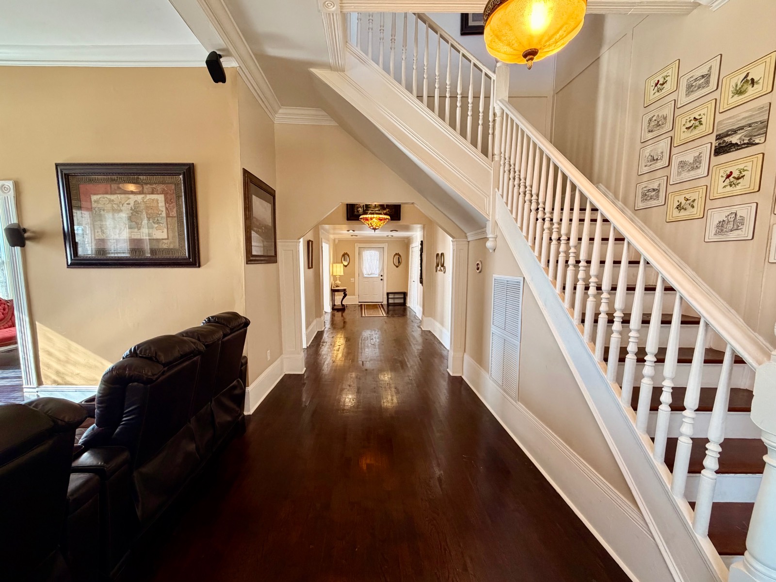 301 College Ave