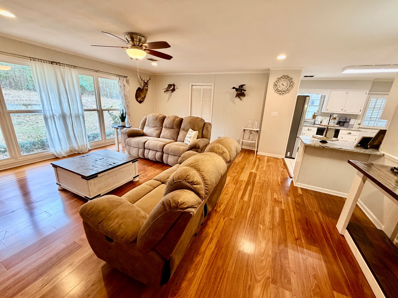 1520 N Andrews Drive