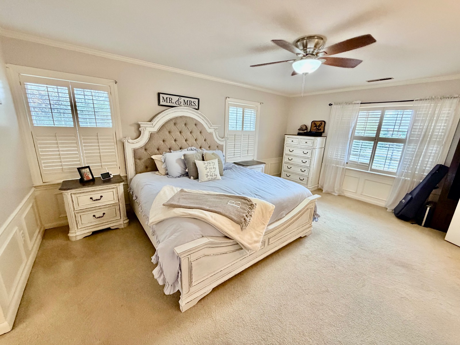 1520 N Andrews Drive