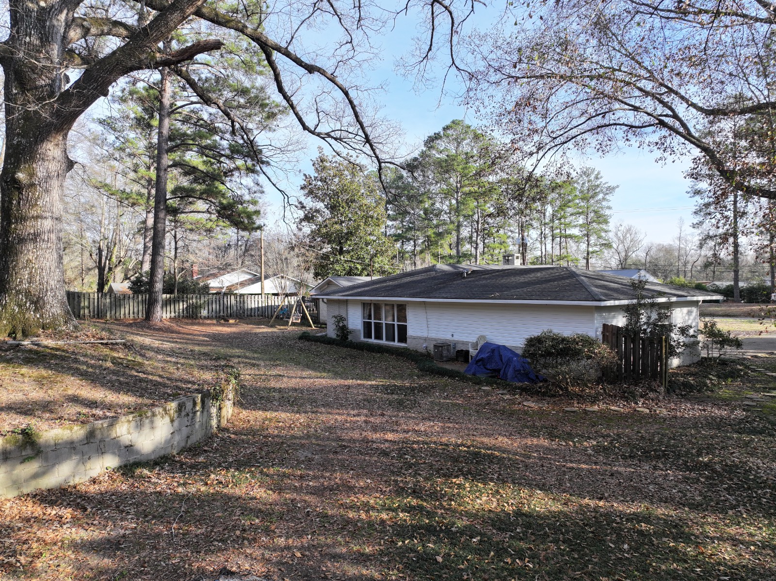 1520 N Andrews Drive