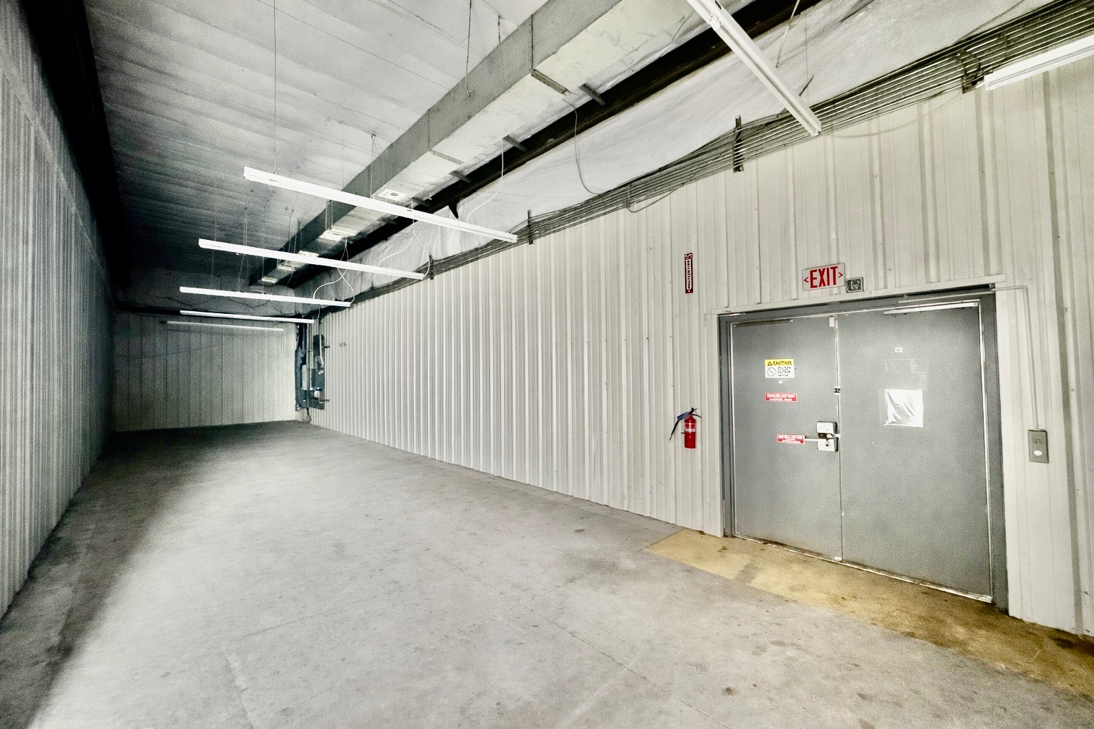 365 River Street East