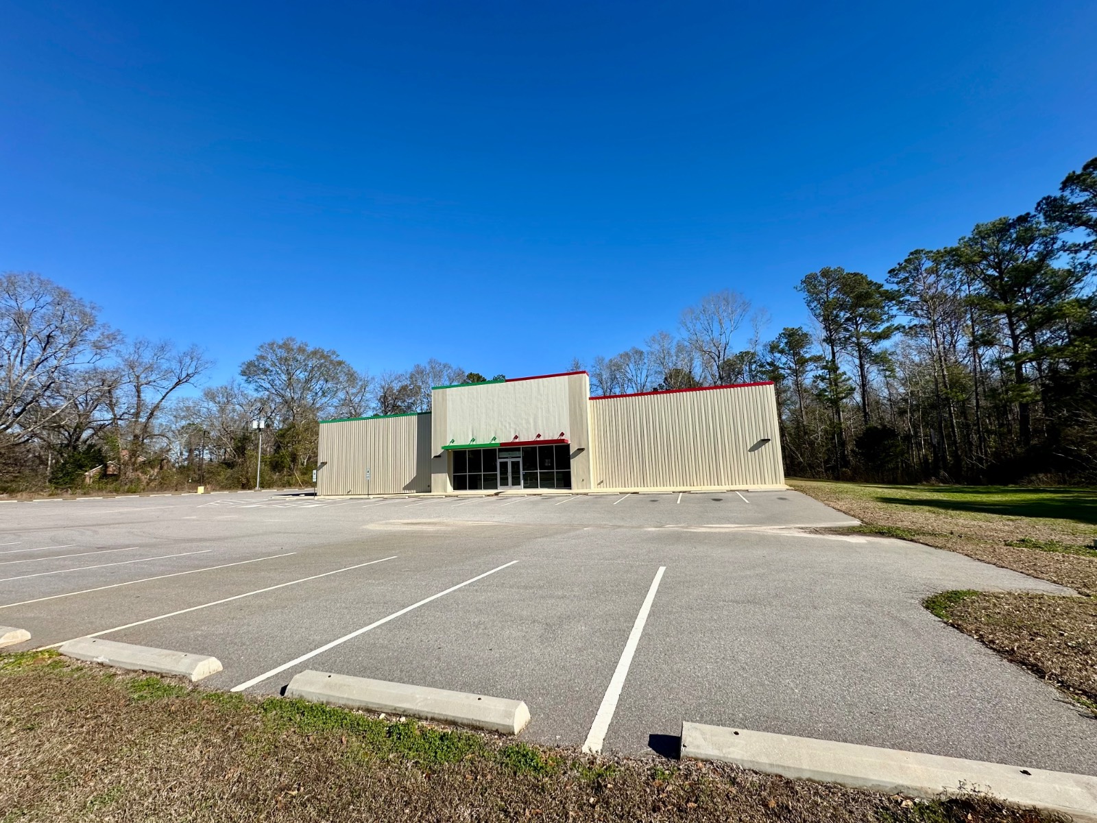 365 River Street East