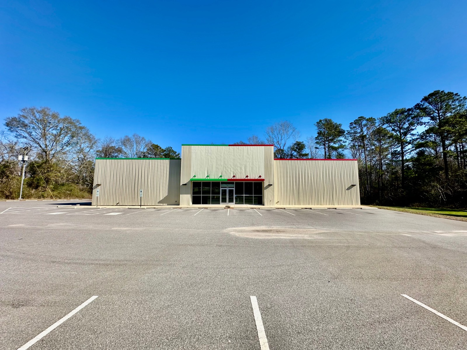 365 River Street East