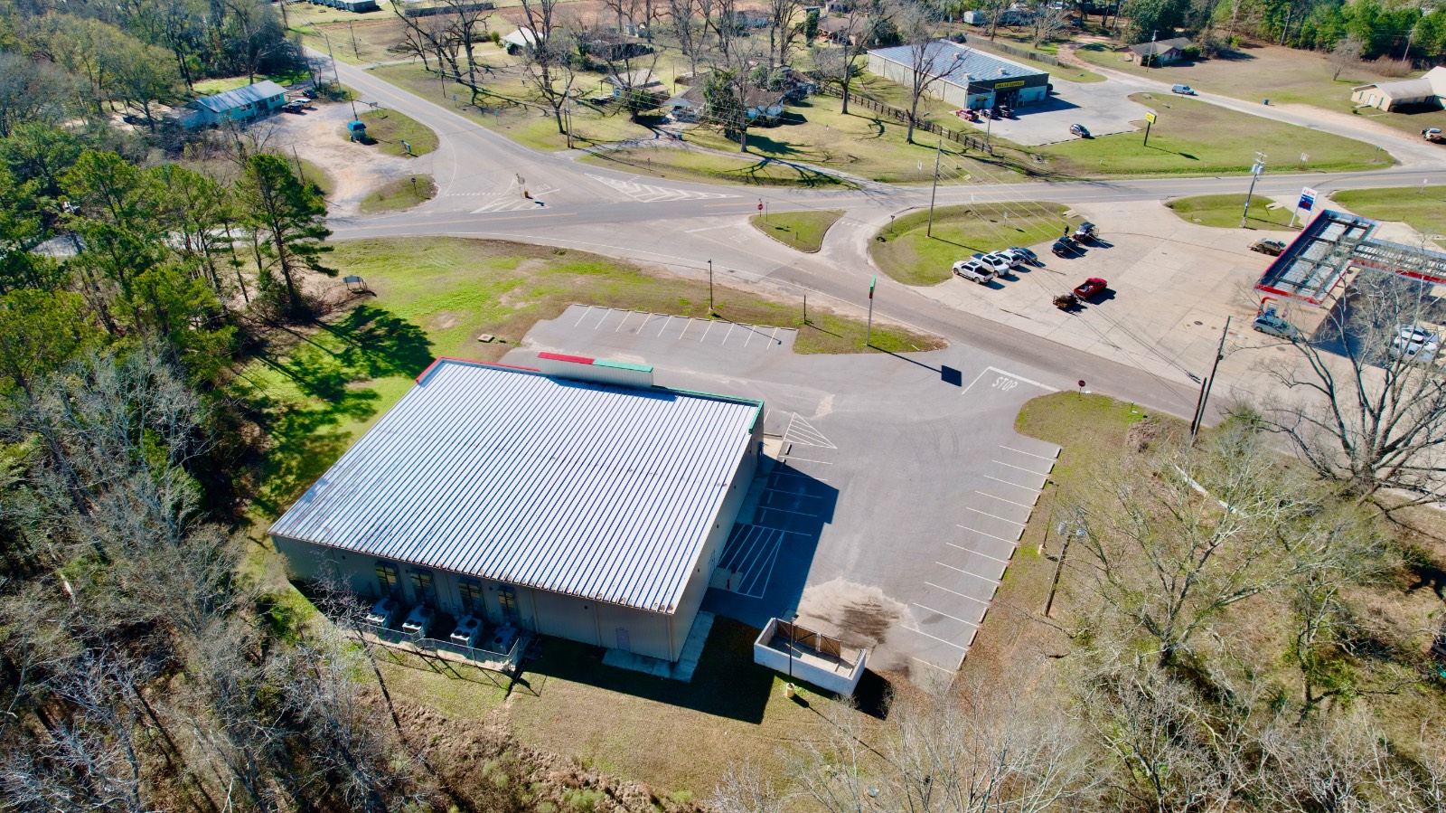 365 River Street East