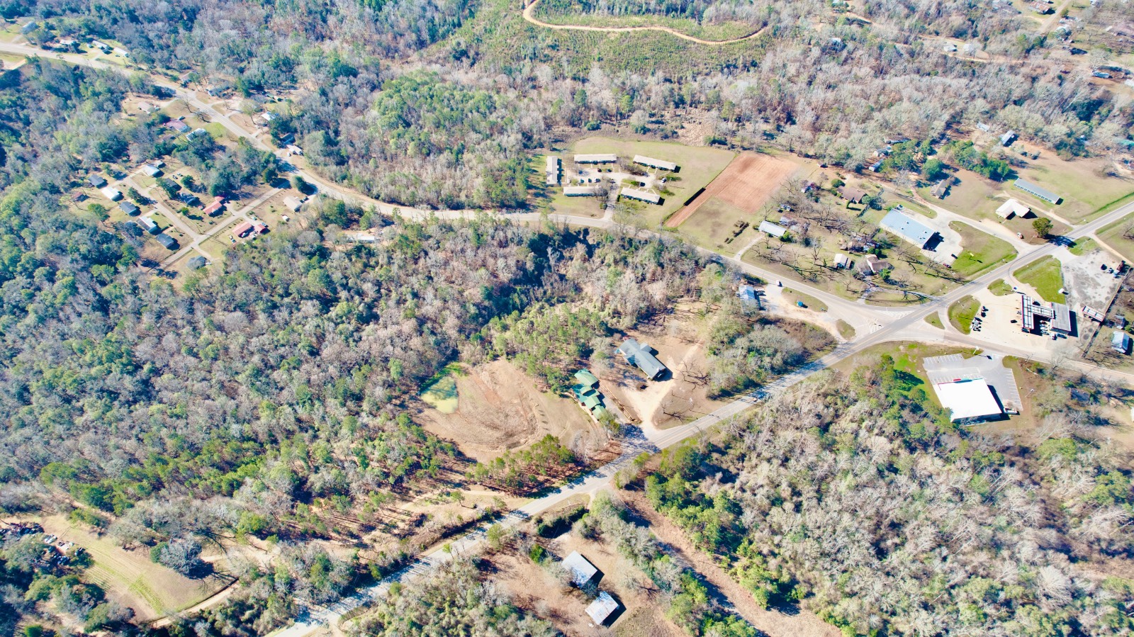 365 River Street East