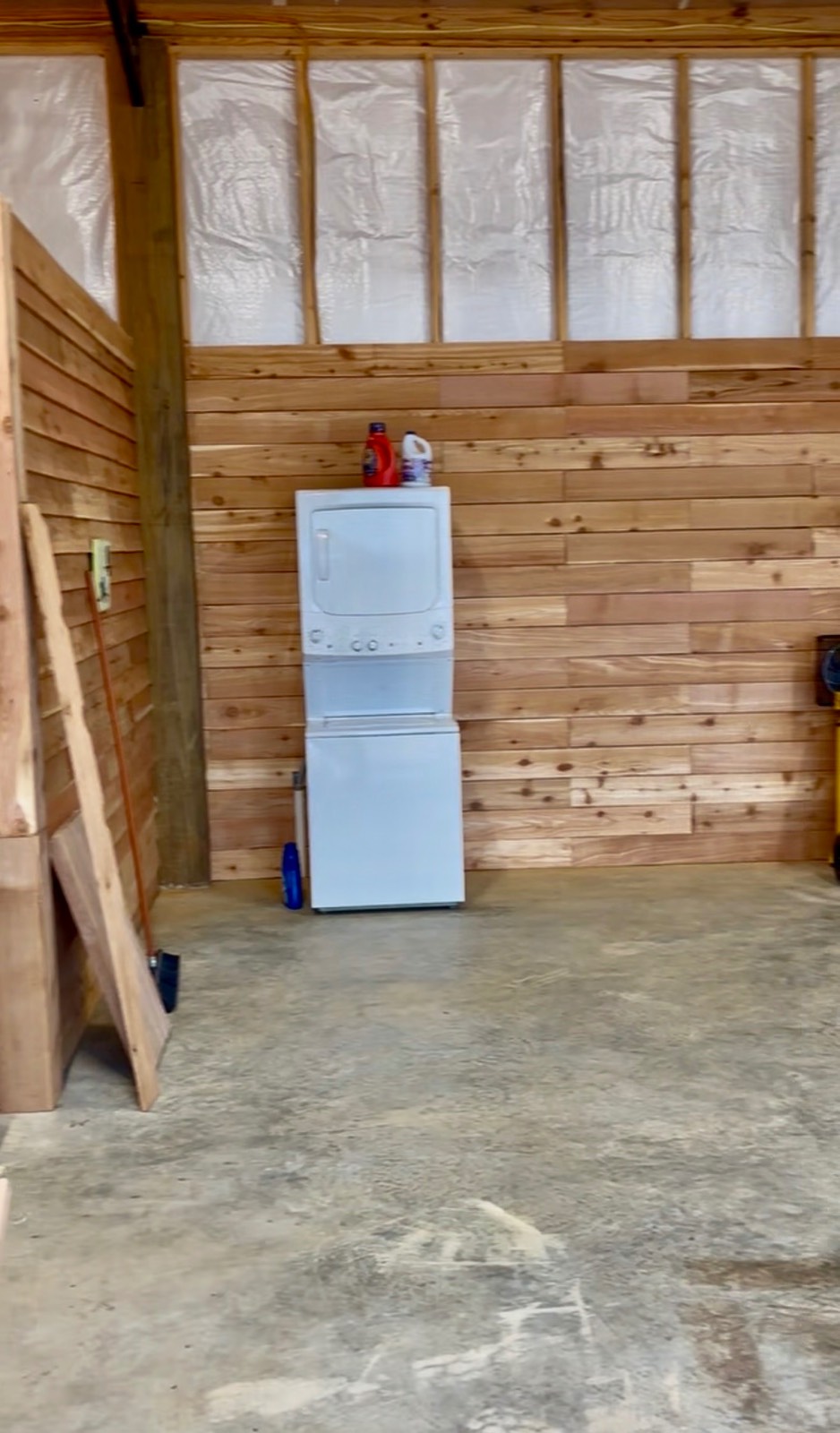 5575 11 Mile Post Road