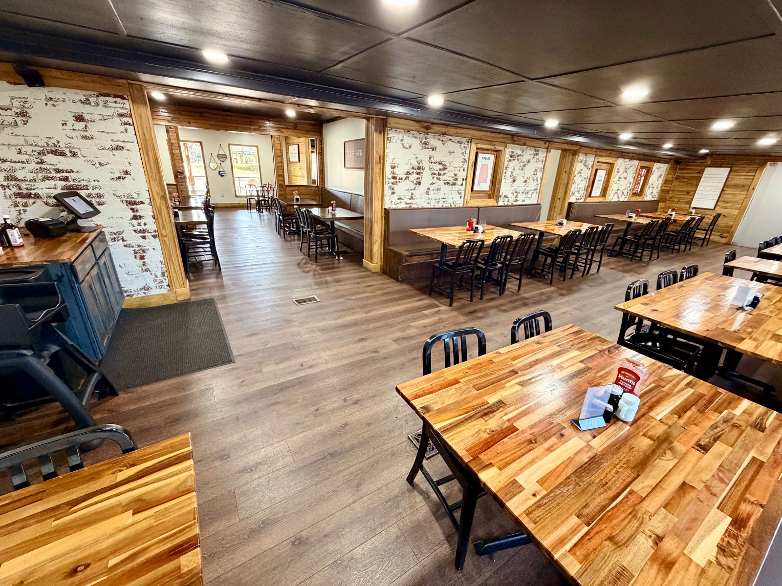 3522 North College Ave