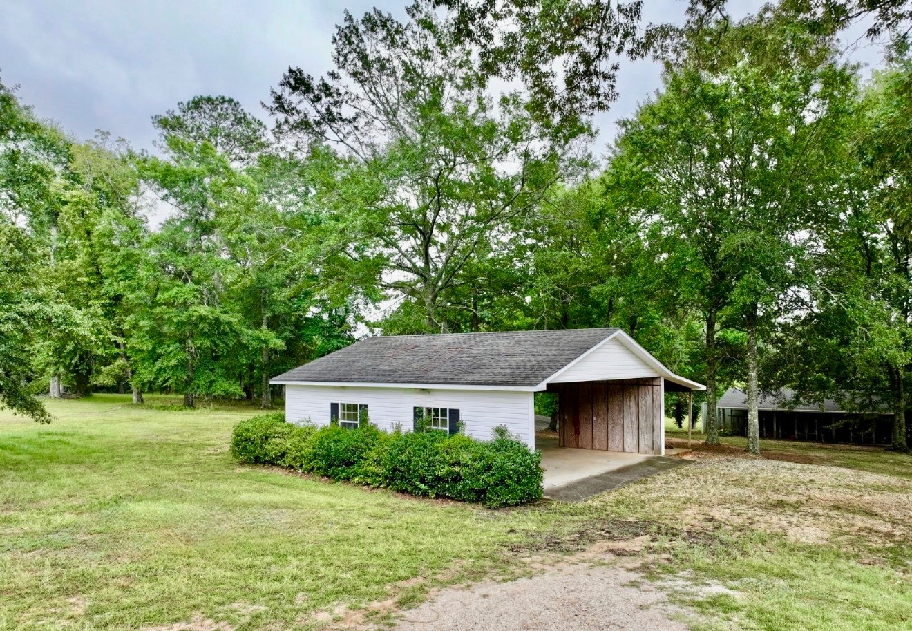 207 North Church Street