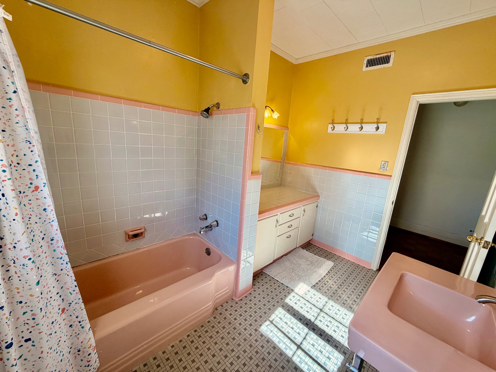 115 West Spruce Street