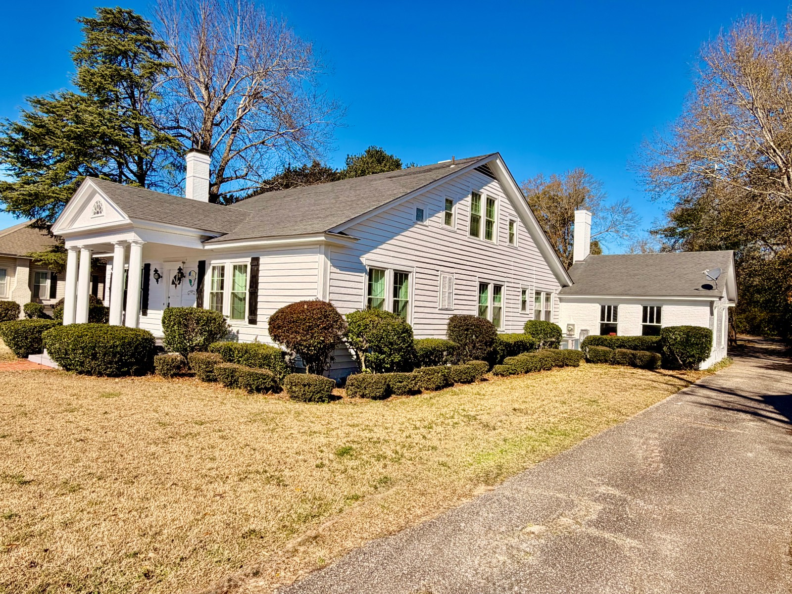 128 West Clinton Street