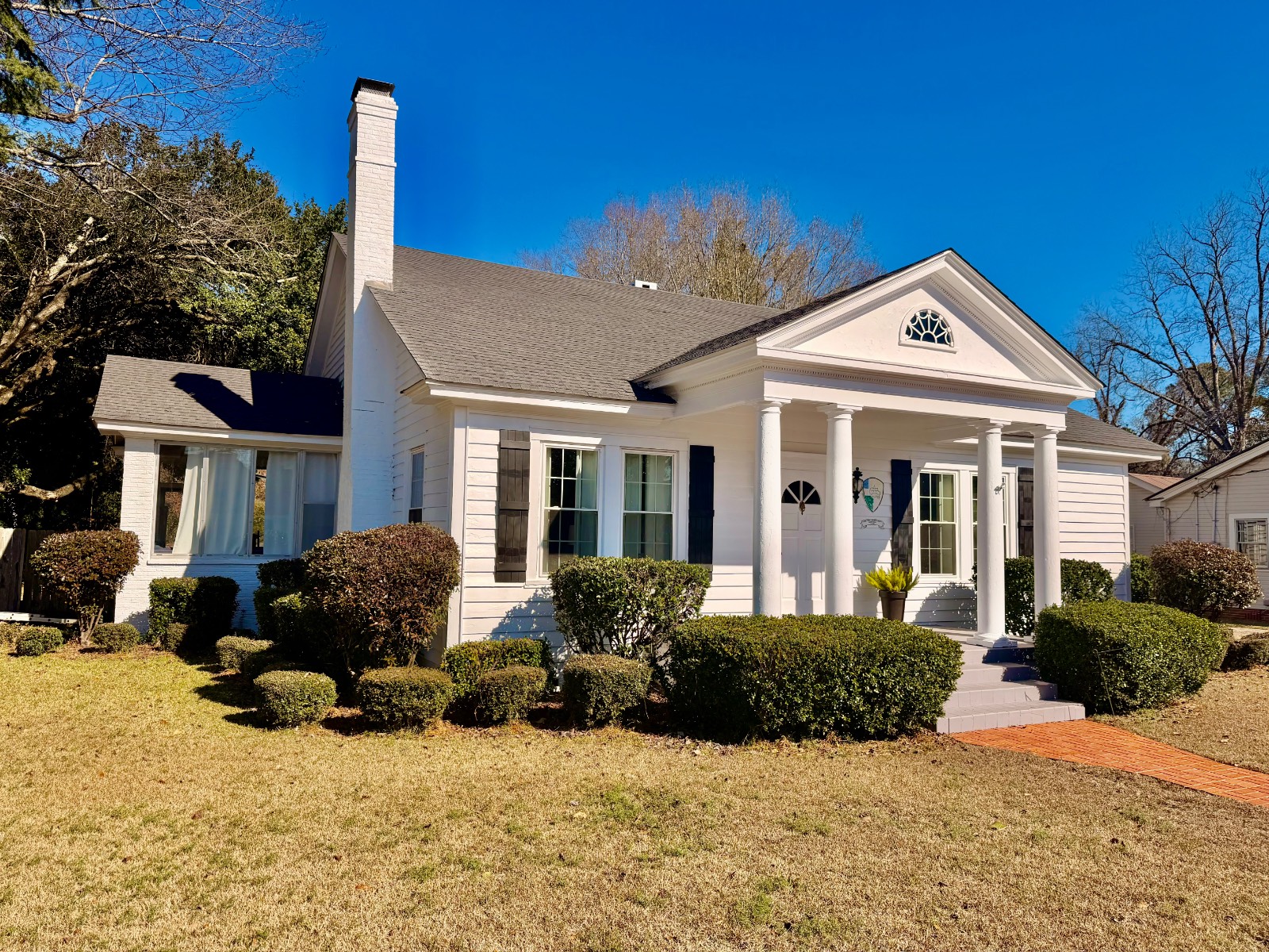 128 West Clinton Street