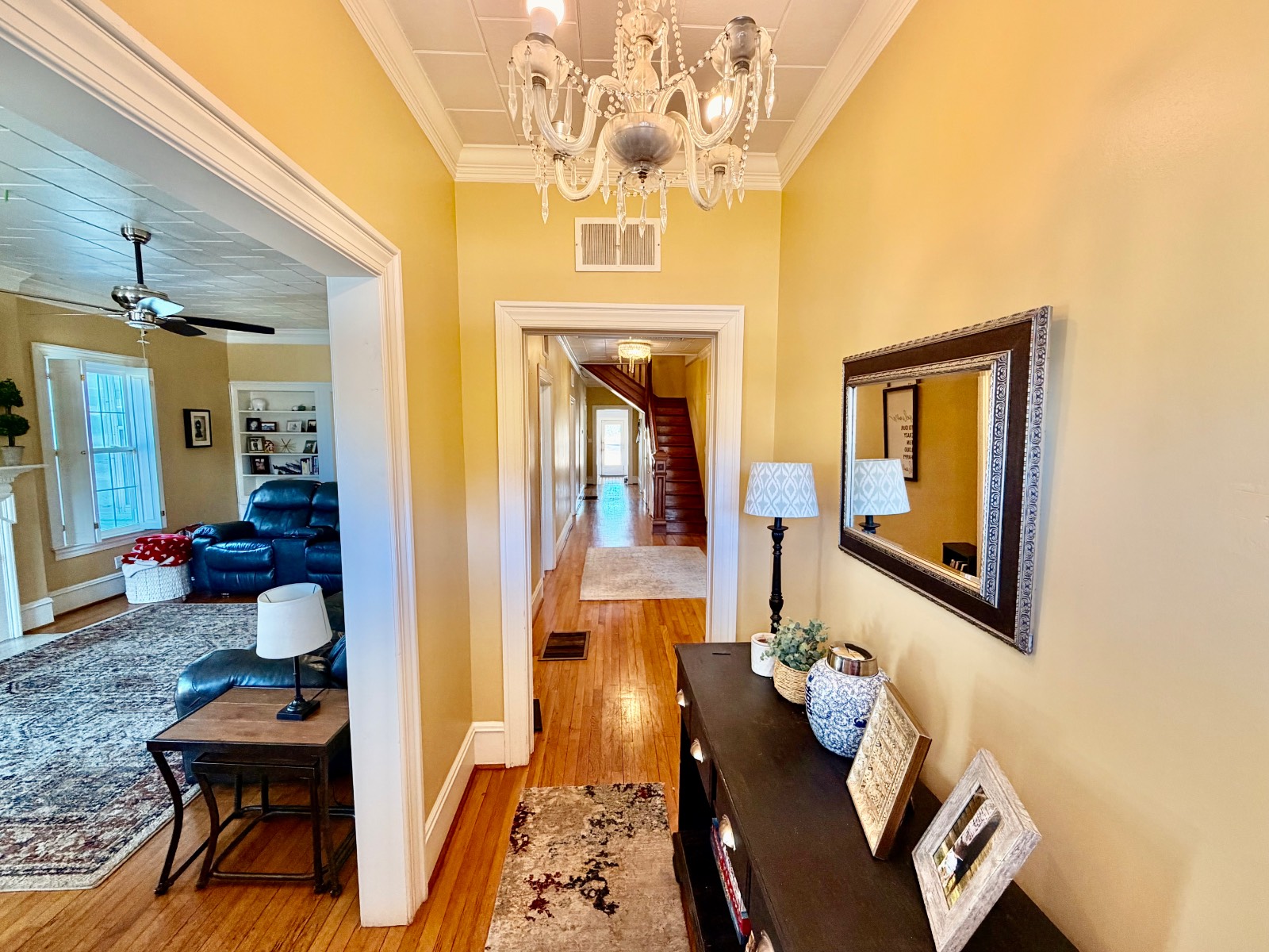 128 West Clinton Street