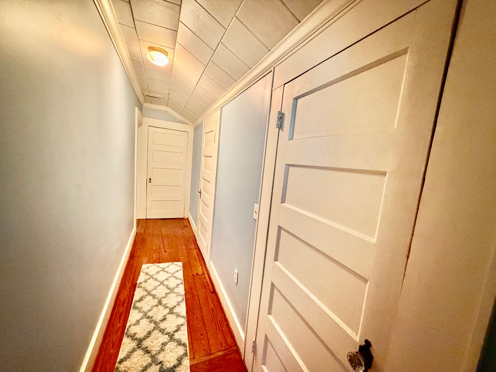 128 West Clinton Street