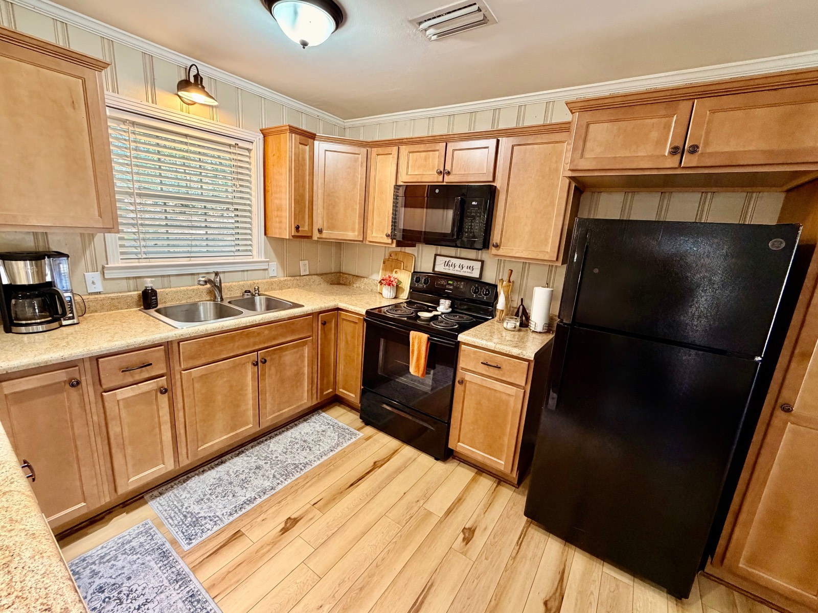 1611 McKee Drive