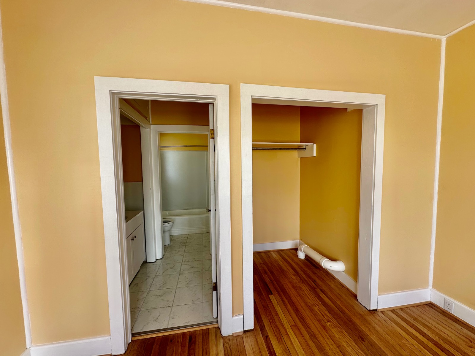 1047 West Front Street