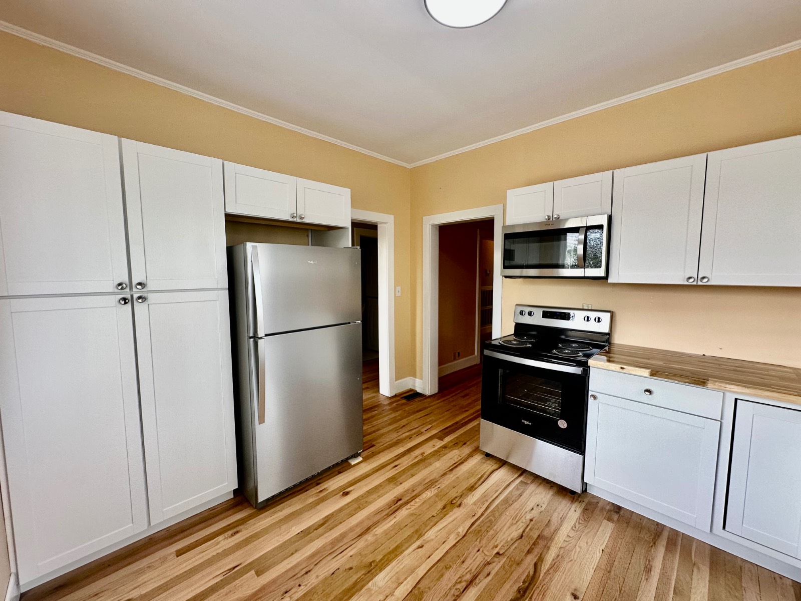 1047 West Front Street