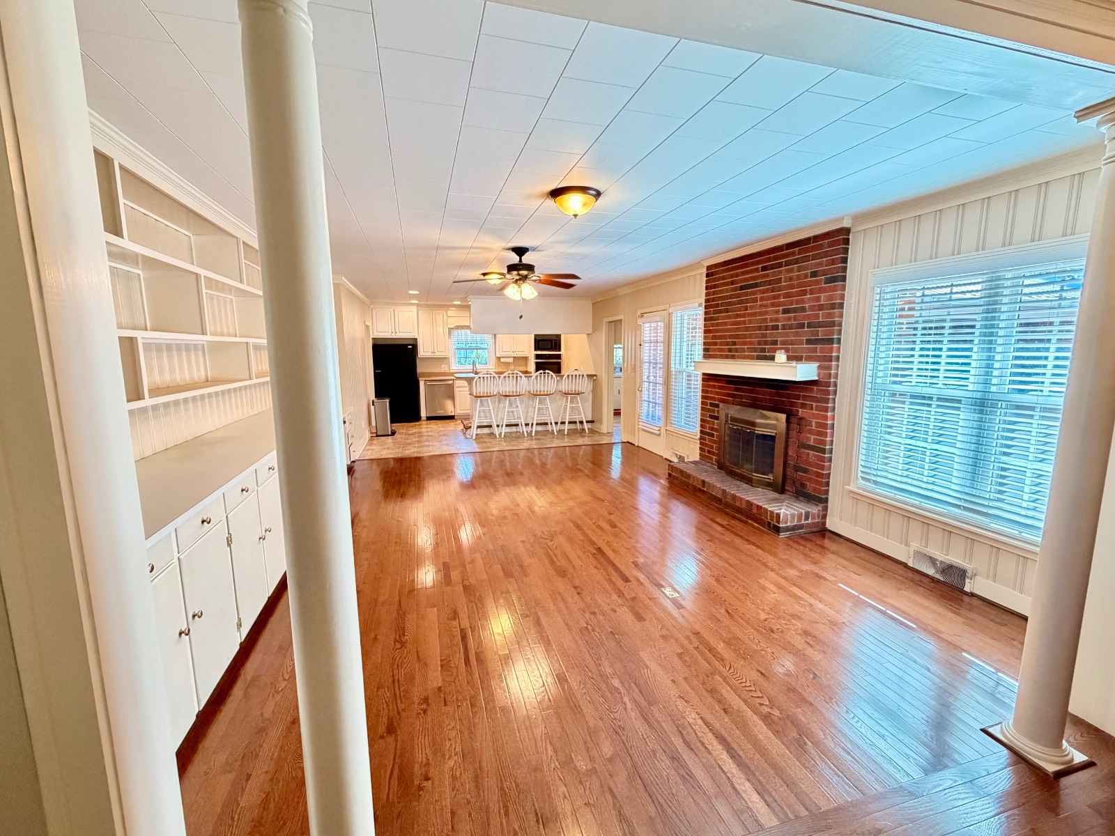211 Chesley Ave