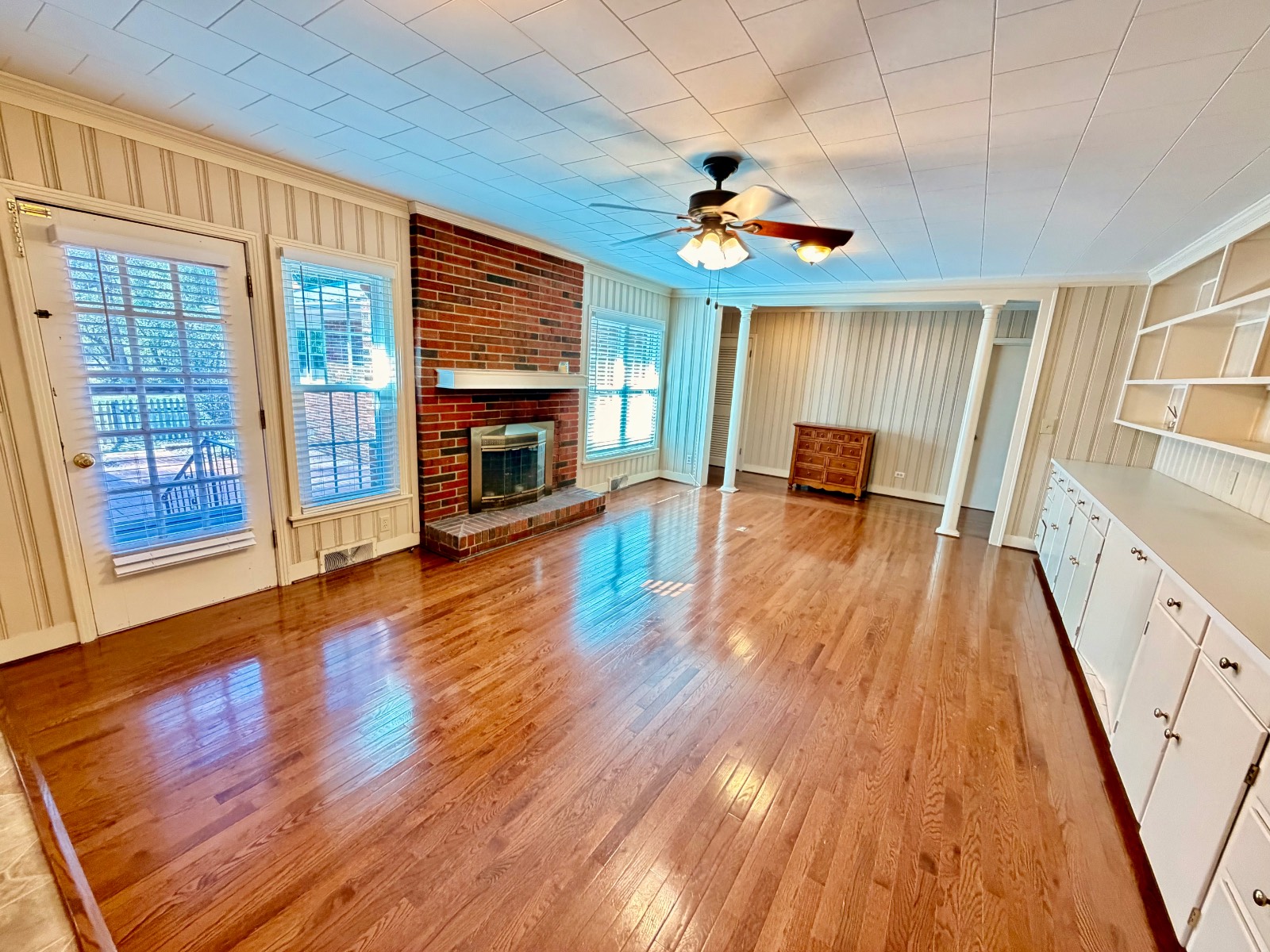 211 Chesley Ave
