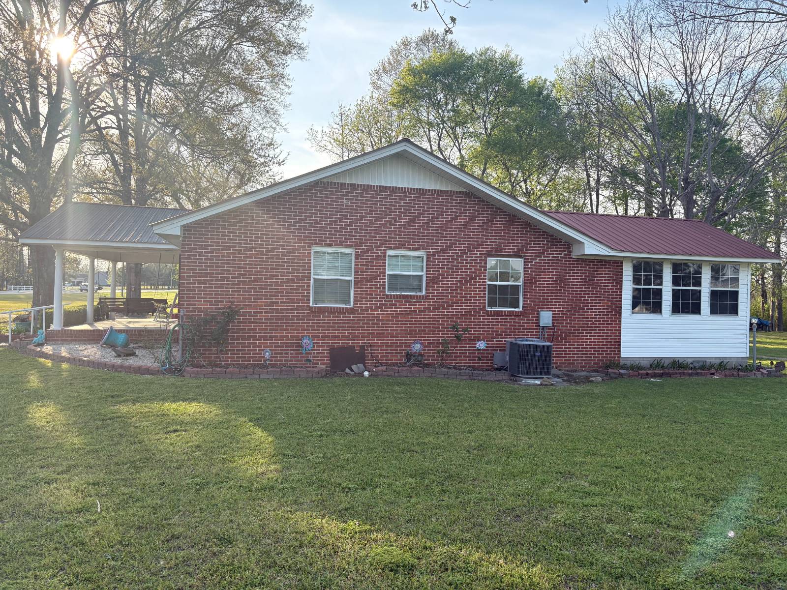 3988 Barrytown Rd