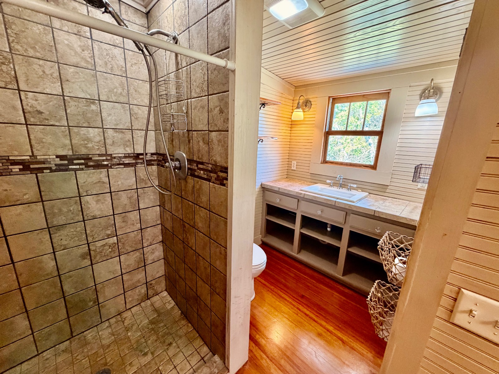 1418 Hebron Road