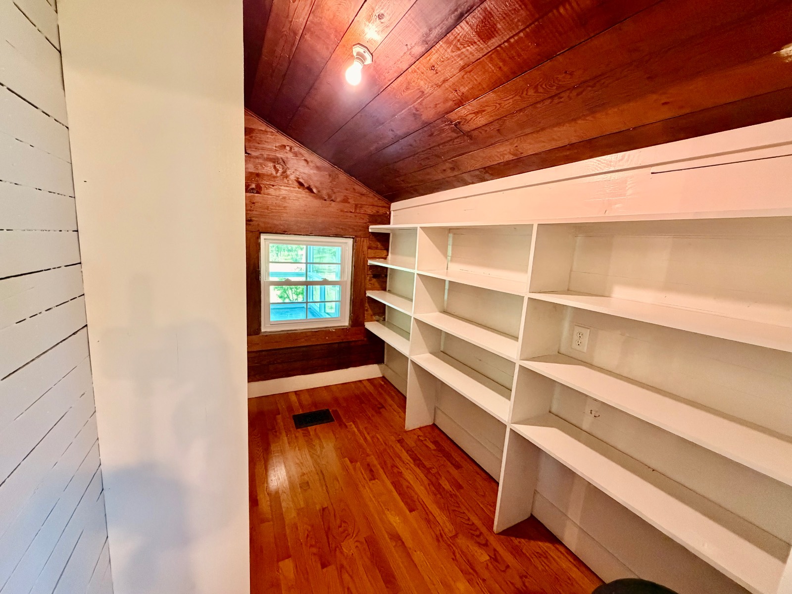 1418 Hebron Road