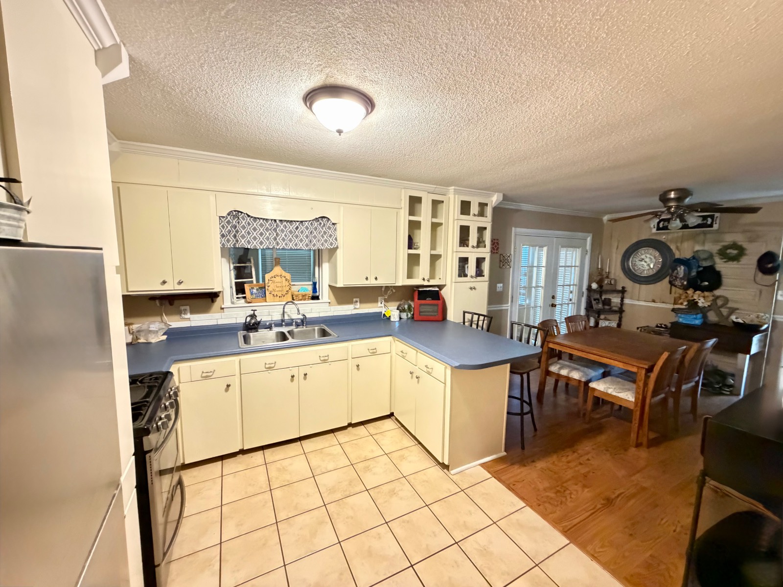 457 Edgewood Drive
