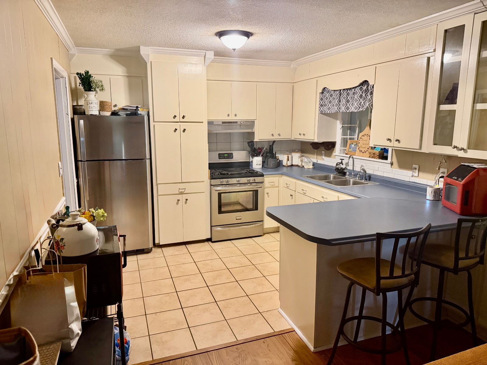 457 Edgewood Drive