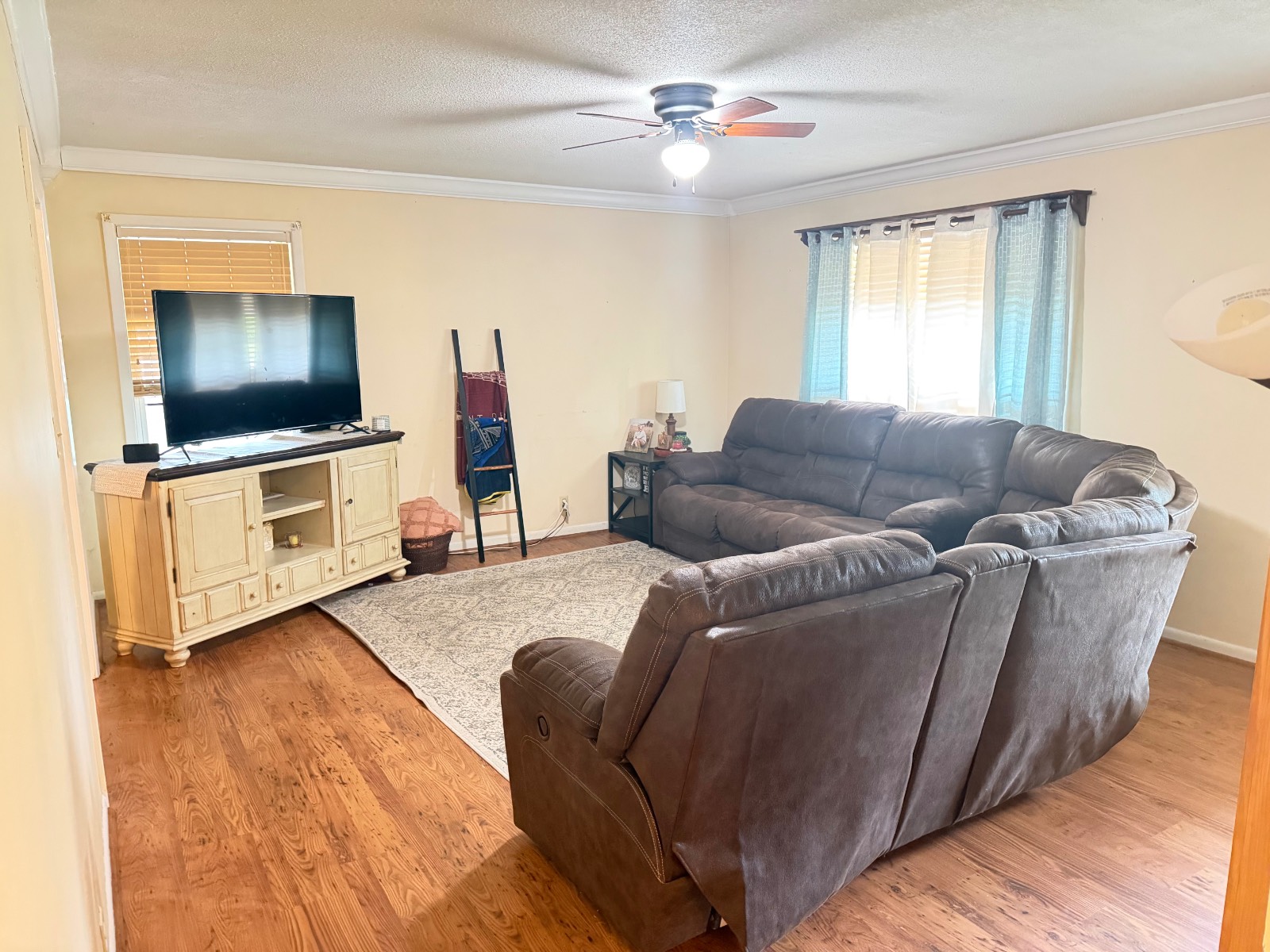 457 Edgewood Drive