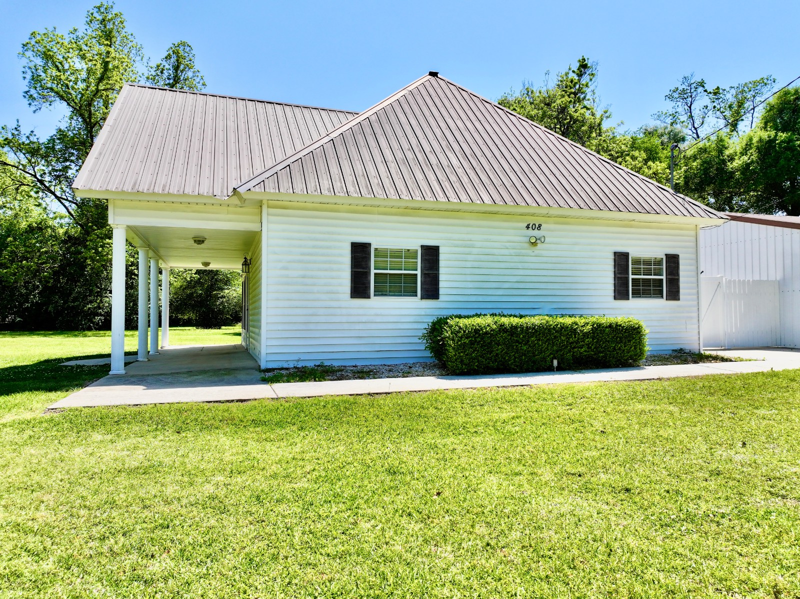 408 East Rose Street